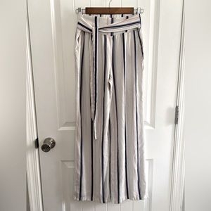 GUESS high waist wide leg pants, white/blue, size S